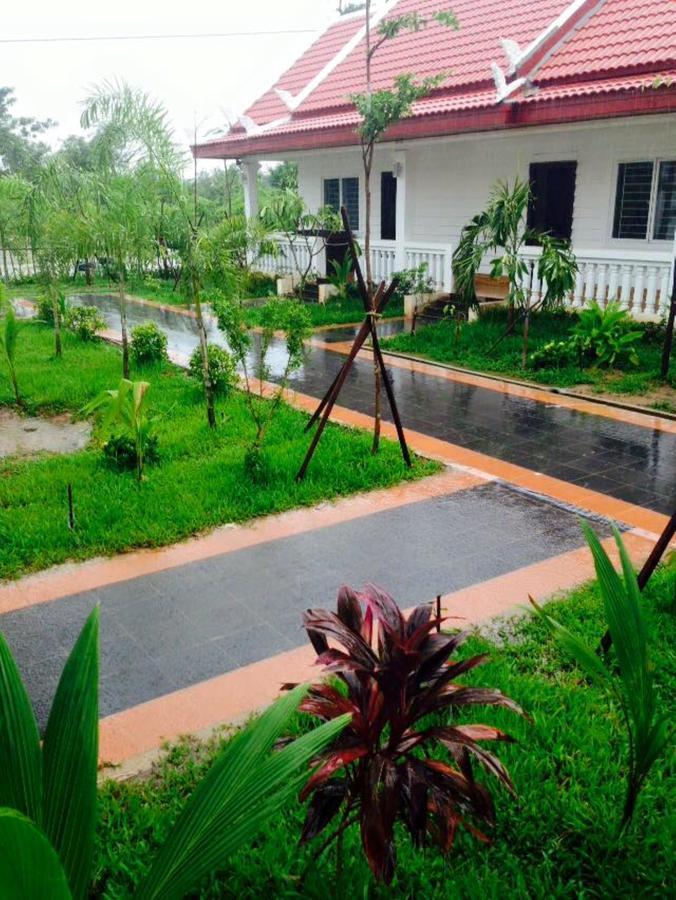 Preah Vihear Jaya Hotel Sra Aem Екстериор снимка