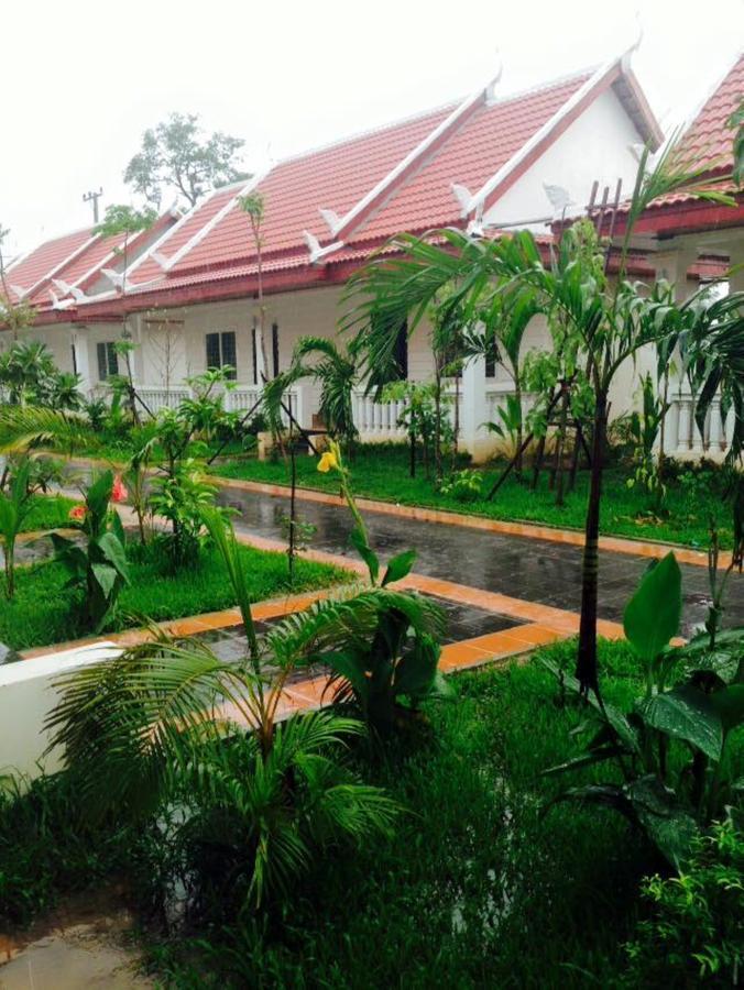 Preah Vihear Jaya Hotel Sra Aem Екстериор снимка